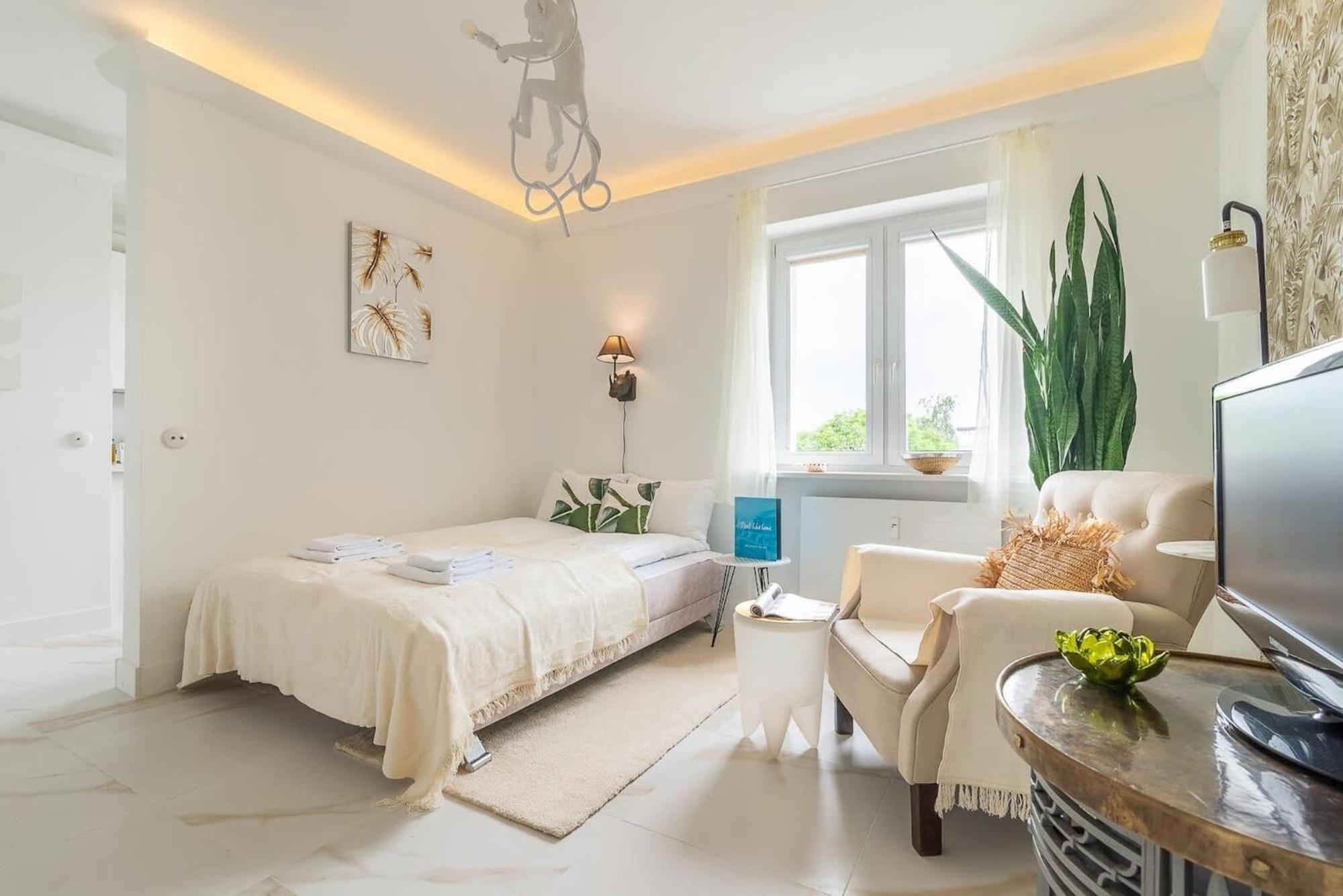 Plac Inwalidow 10 - Aesthetic Apartment By Noclegi Renters Varšava Exteriér fotografie